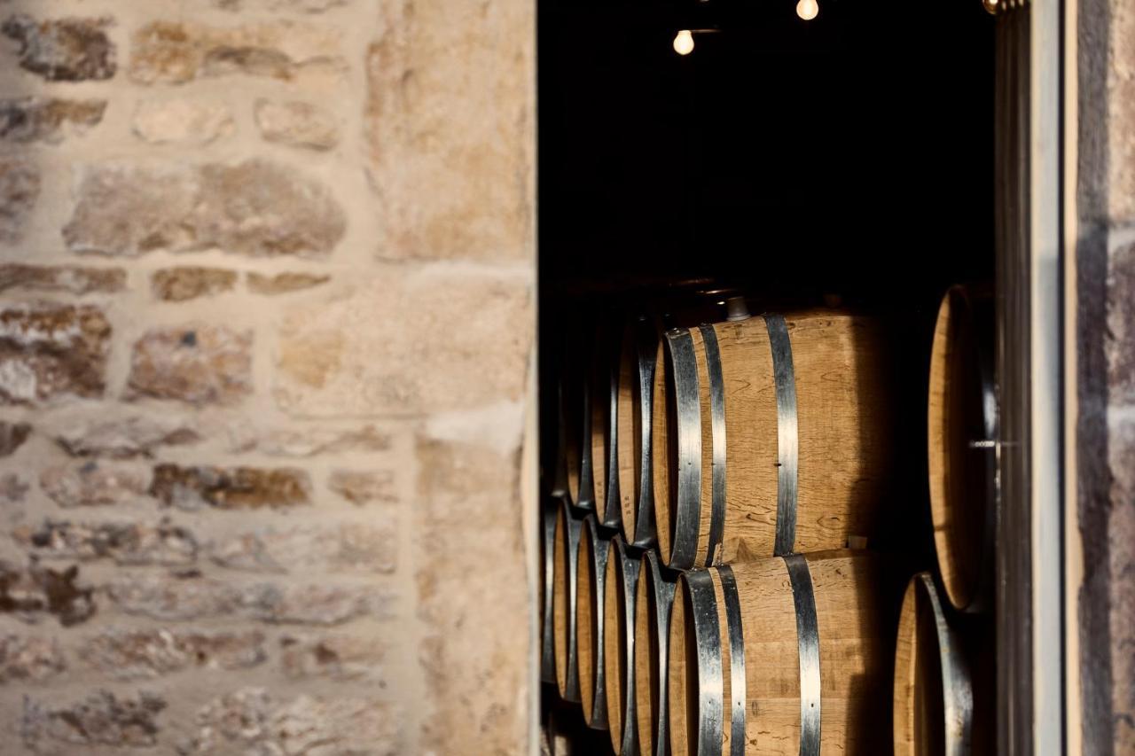 Como Le Montrachet Puligny-Montrachet Exterior photo
