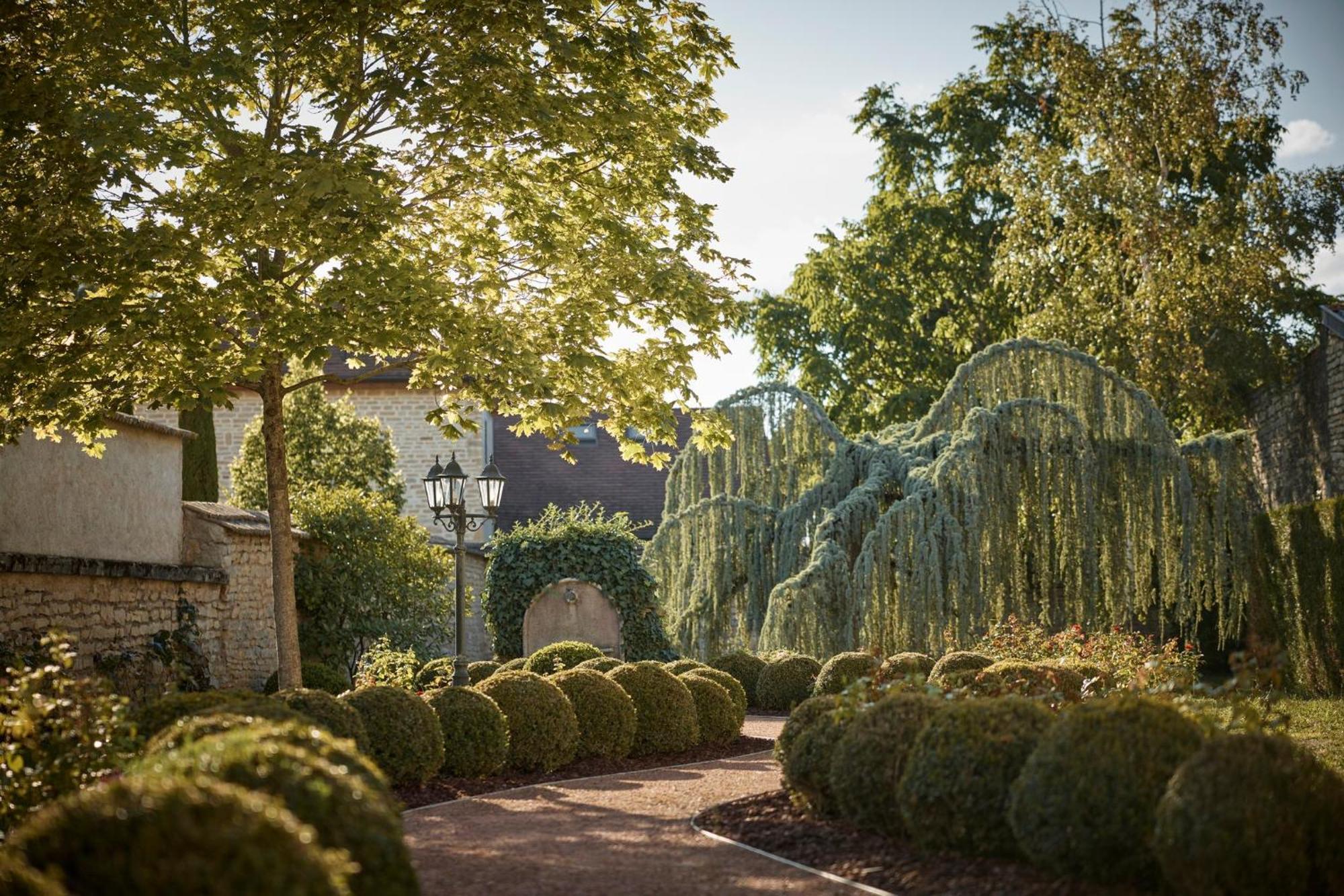 Como Le Montrachet Puligny-Montrachet Exterior photo